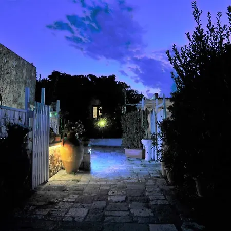 Grotta Monaca Aparthotel Otranto