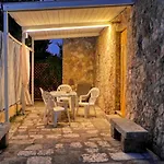 Grotta Monaca
