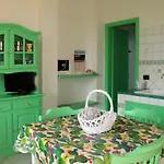 Grotta Monaca Apartahotel