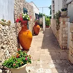 Grotta Monaca
