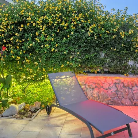 Grotta Monaca Aparthotel *