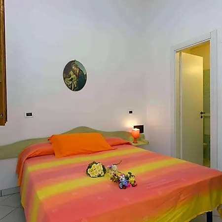 Grotta Monaca 3* Отранто