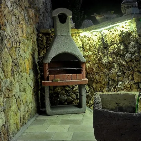 Grotta Monaca Apartmanhotel