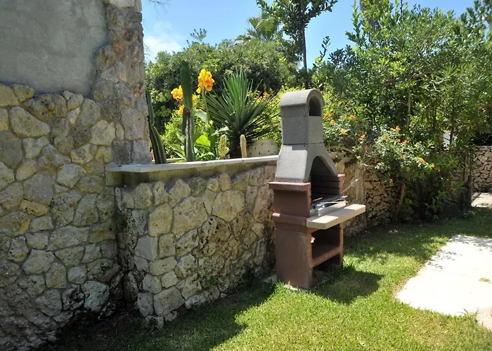 Ξενοδοχείο με διαμερίσματα Grotta Monaca